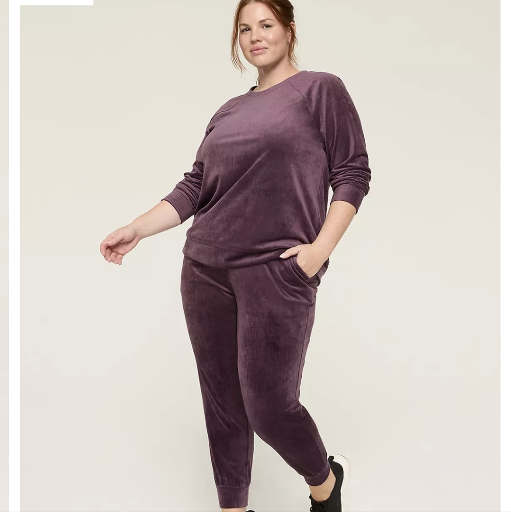 LIVI Ribbed Velour Jogger - Picture 7 of 7